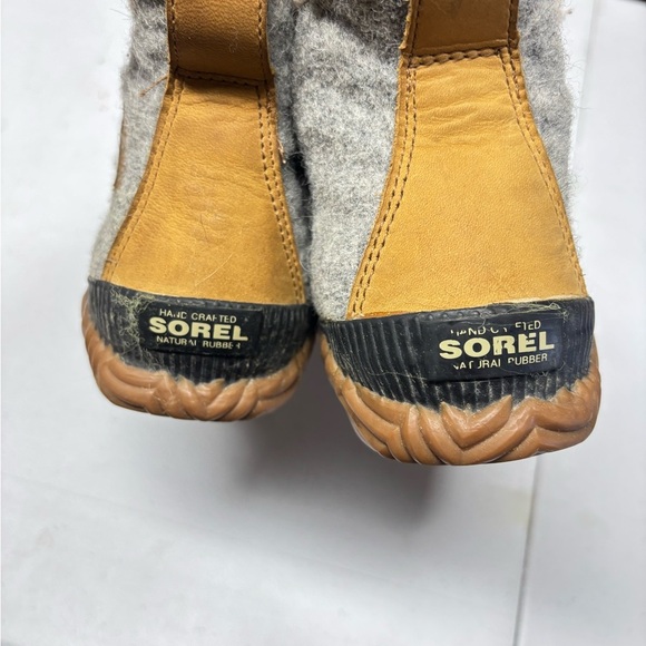 Women’s Sorel Out 'N About Plus Boots. - Picture 4 of 9